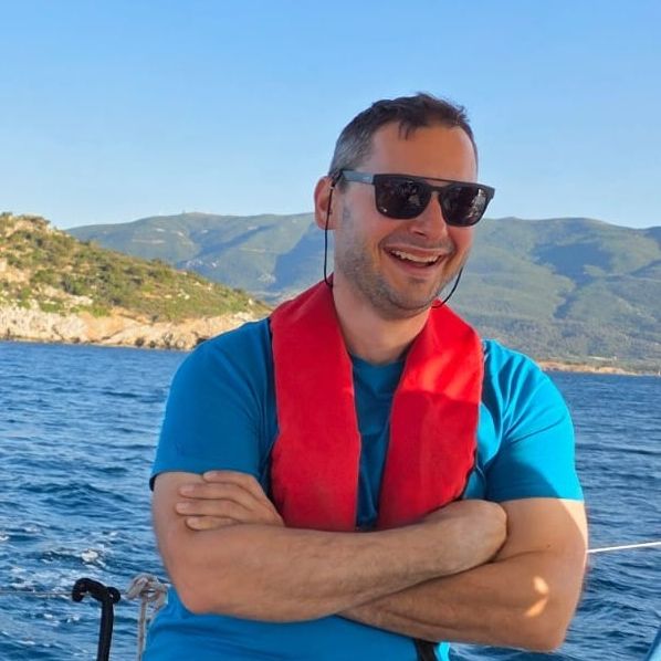 Yannis Gkoumas